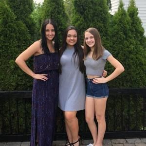 Meet your Posher, Julia